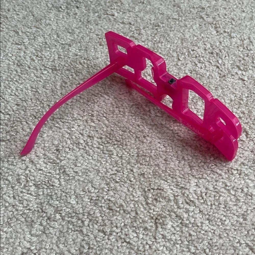 Pink T-Mobile 2019 Novelty Glasses
